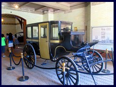 Casa Loma 044 - Horse carriage